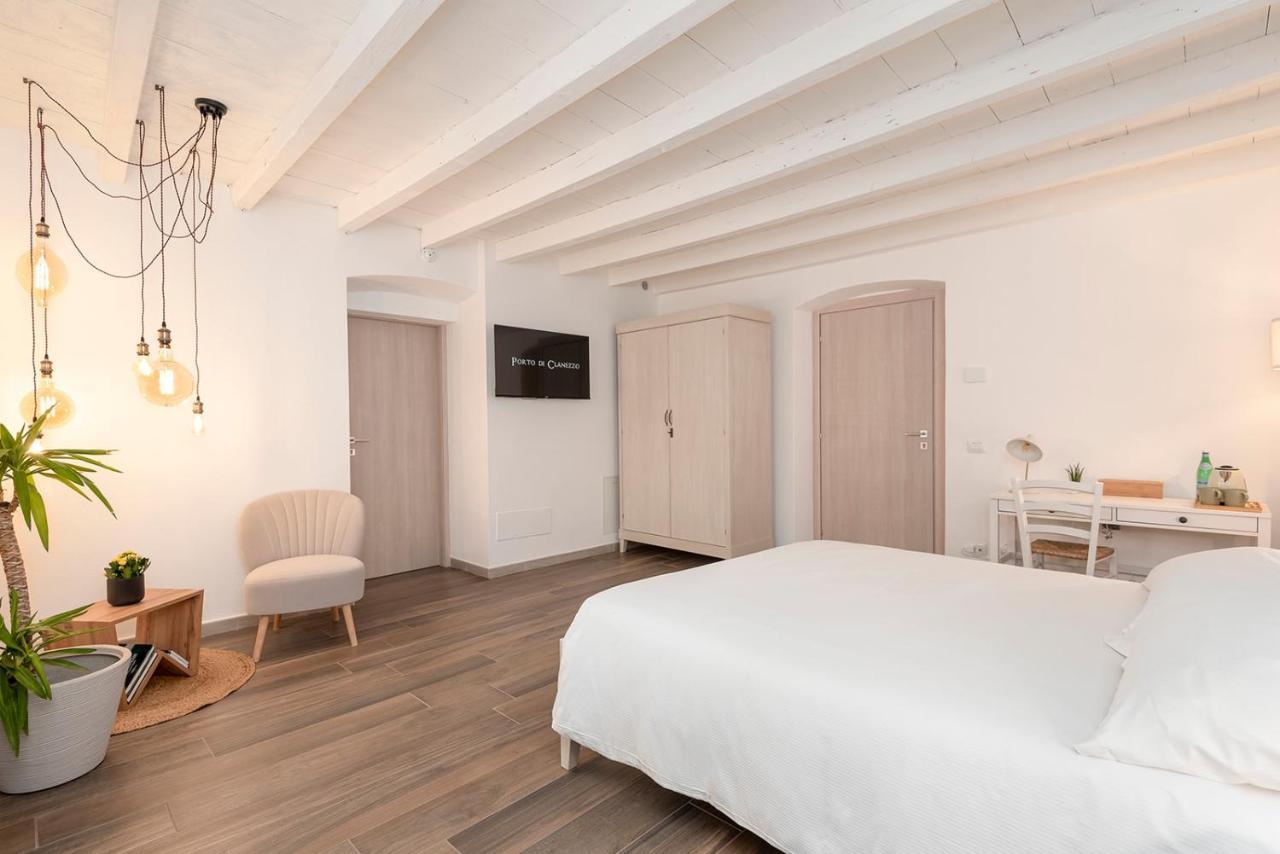 Porto Di Clanezzo Bed & Breakfast Eksteriør bilde
