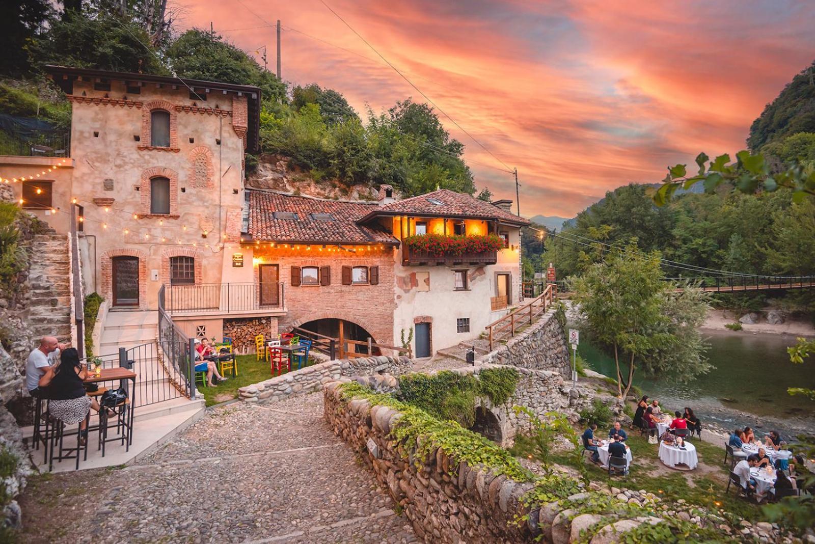 Porto Di Clanezzo Bed & Breakfast Eksteriør bilde